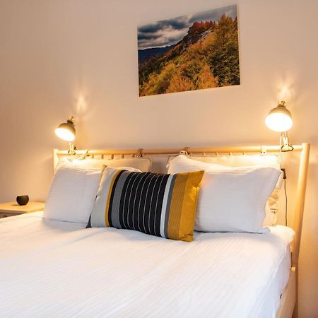 Guest House Rossy Trigrad Esterno foto