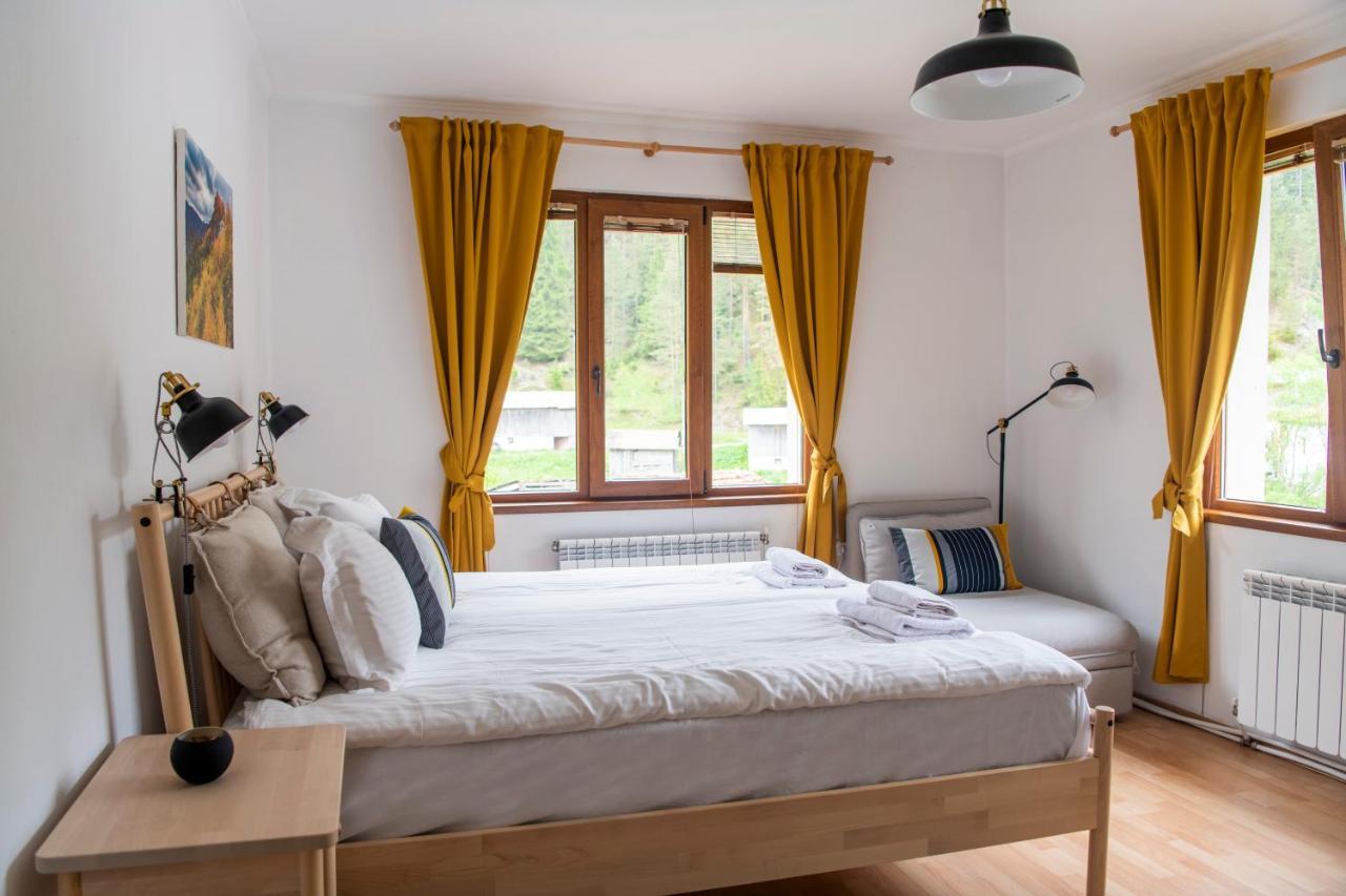 Guest House Rossy Trigrad Esterno foto