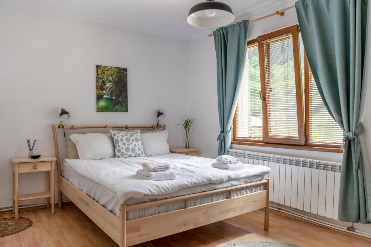 Guest House Rossy Trigrad Esterno foto