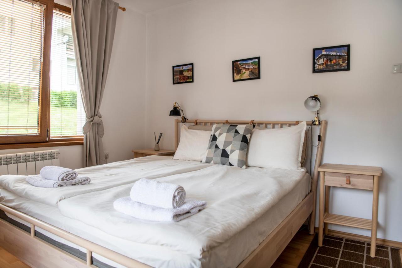 Guest House Rossy Trigrad Esterno foto
