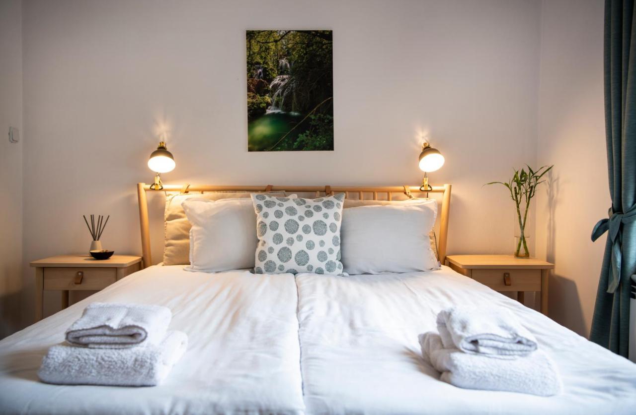 Guest House Rossy Trigrad Esterno foto